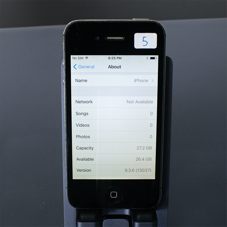 iPhone 4S - 32GB - iOS 9.3.6 - Locked (Unknown) - Fair condition