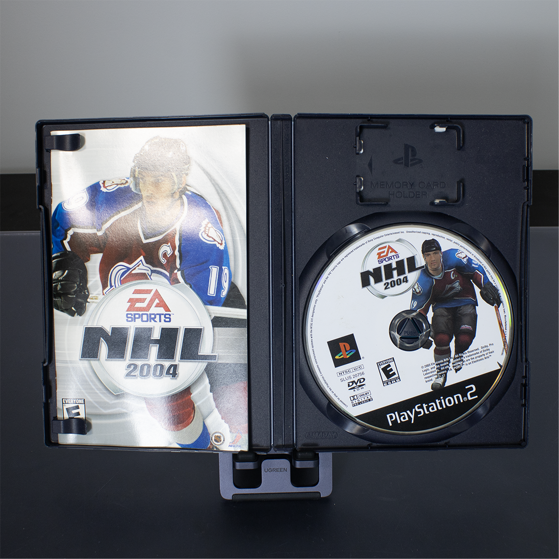 NHL 2004 (Joe Sakic) - PS2 Game